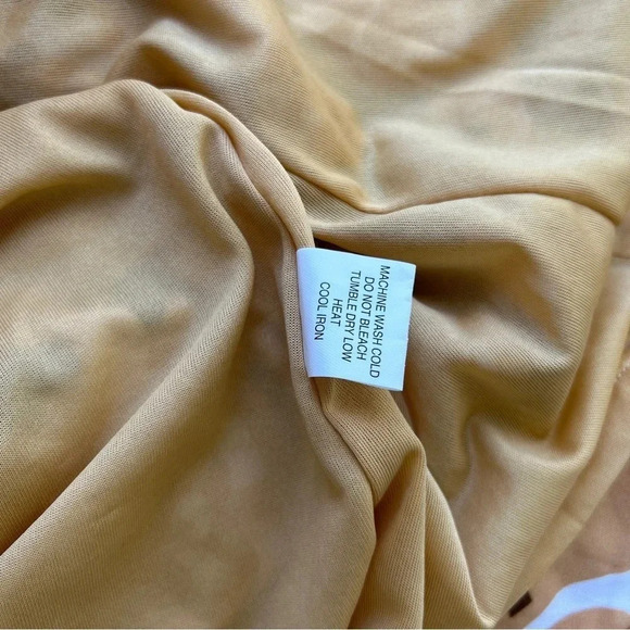 PacSun All Over Retro Heart Print Open Back Mini Dress in Neutral Colors - Picture 6 of 7